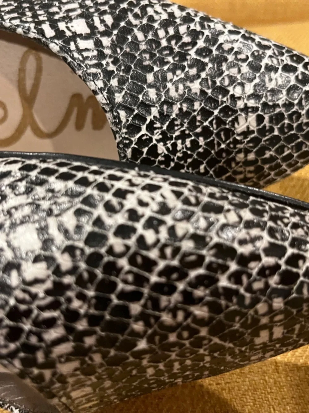 Sam Edelman Ankle Strap Shoes Black/White Snakeskin Design Size 9